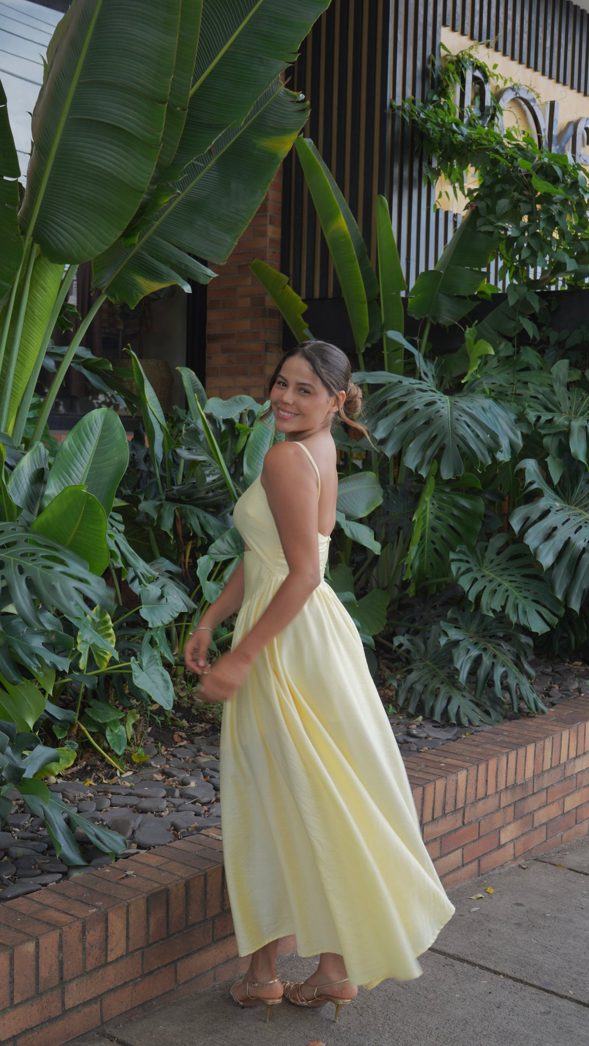 Vestido Linaje Amarillo