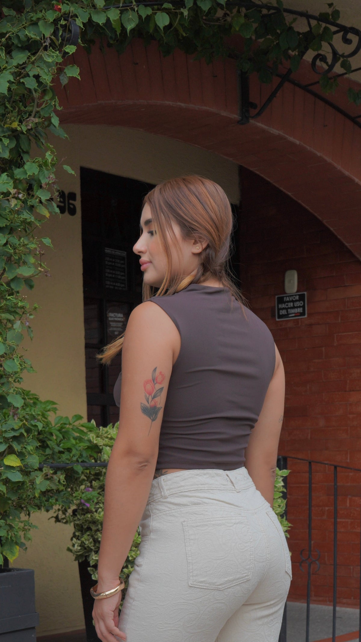 Blusa Asimetrica Marrón