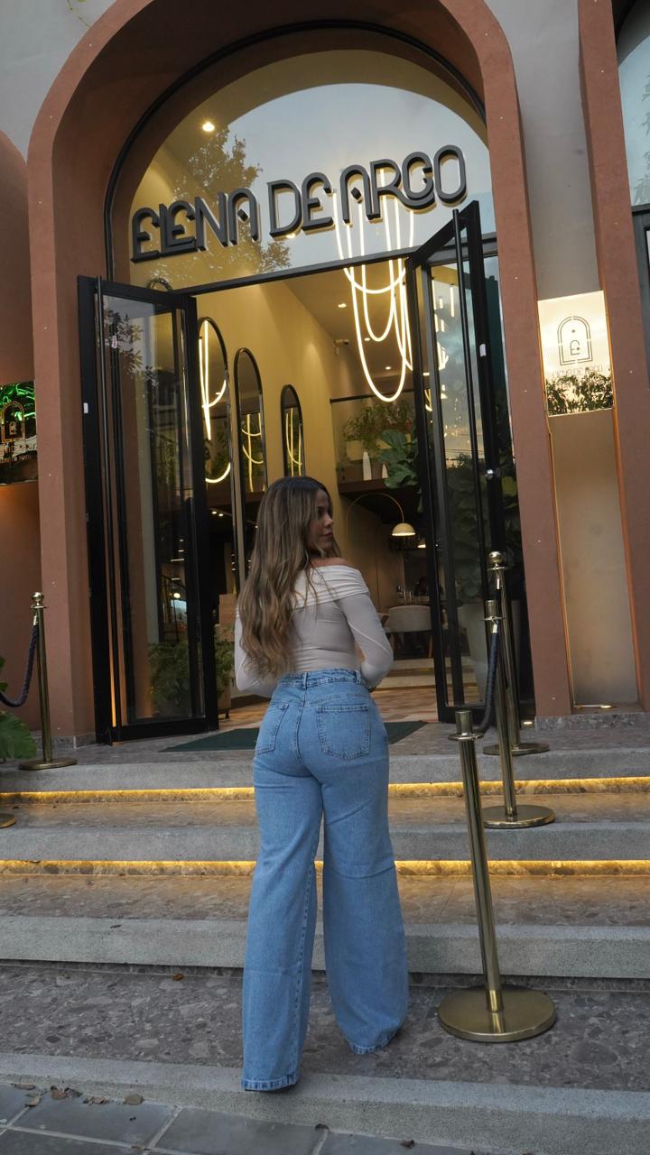 Blusa bandeja
