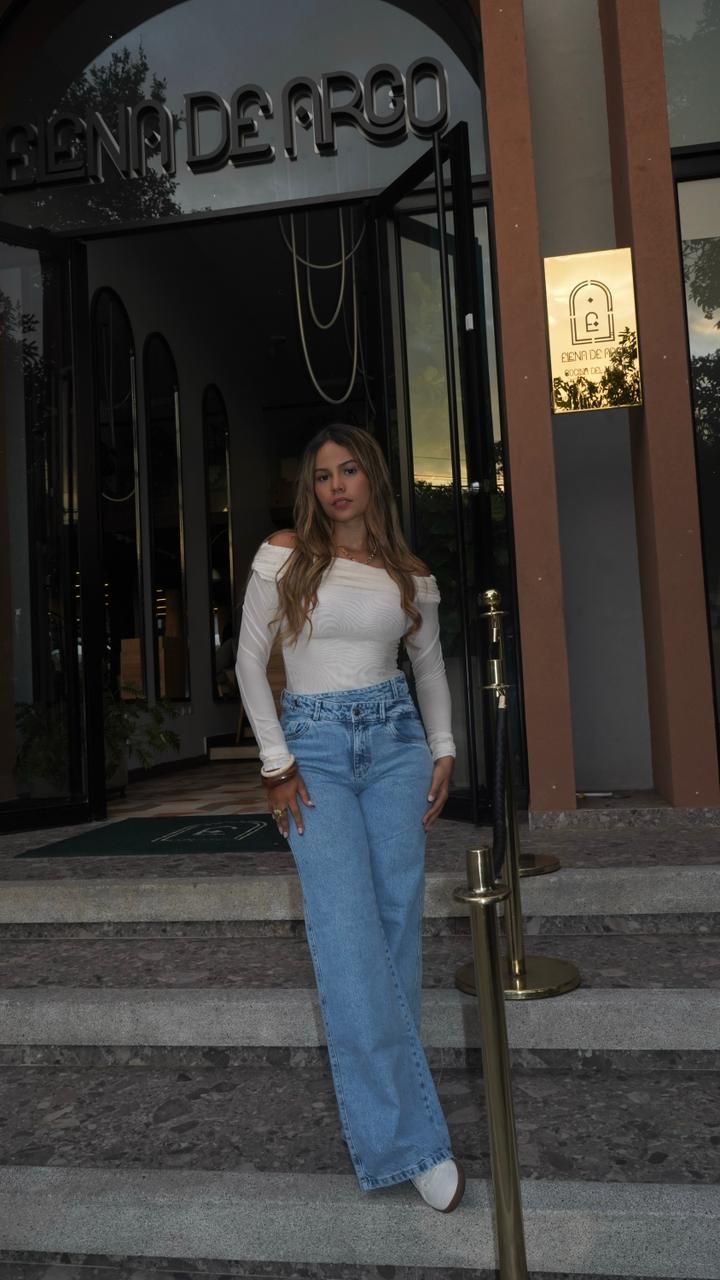 Blusa bandeja